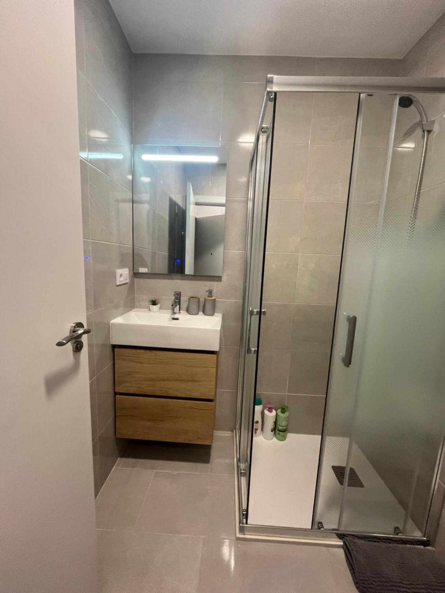 Apartamento Leon Centrico, Moderno Y Muy Equipado المنسى المظهر الخارجي الصورة
